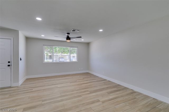 2833 Pisces Court, Las Vegas, NV 89115