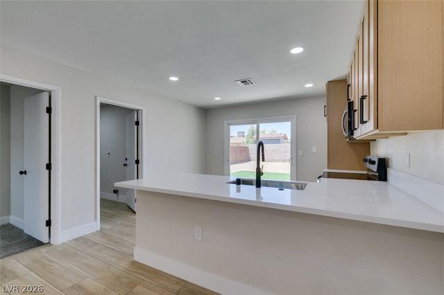 2833 Pisces Court, Las Vegas, NV 89115
