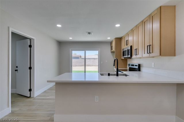 2833 Pisces Court, Las Vegas, NV 89115