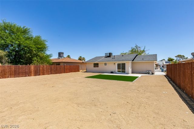2833 Pisces Court, Las Vegas, NV 89115
