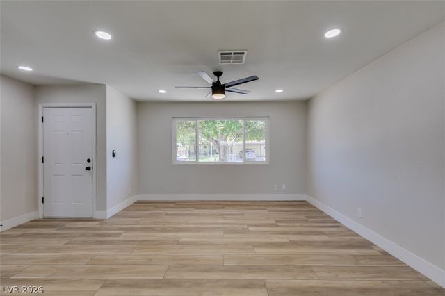 2833 Pisces Court, Las Vegas, NV 89115