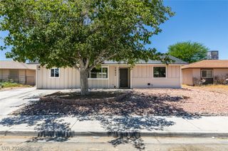 2833 Pisces Court, Las Vegas, NV 89115