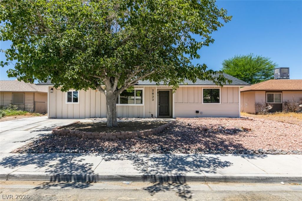 2833 Pisces Court, Las Vegas, NV 89115