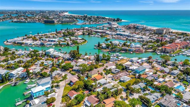 13121 4TH STREET E 1, Madeira Beach, FL 33708