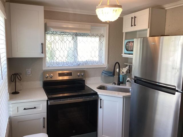 13121 4TH STREET E 1, Madeira Beach, FL 33708