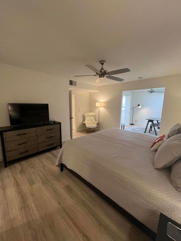 289 N Castellana N, Palm Desert, CA 92260