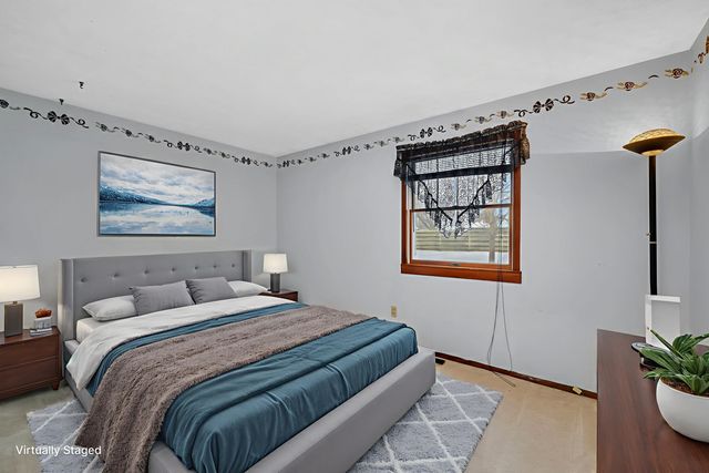 1280 Alicia Drive, Morris, IL 60450