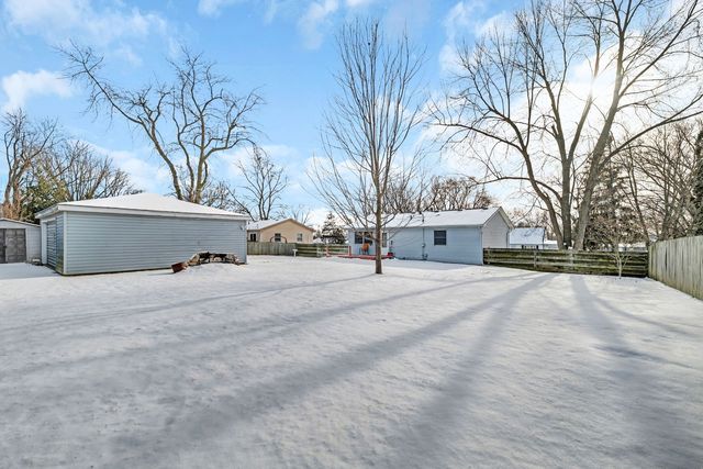 1280 Alicia Drive, Morris, IL 60450