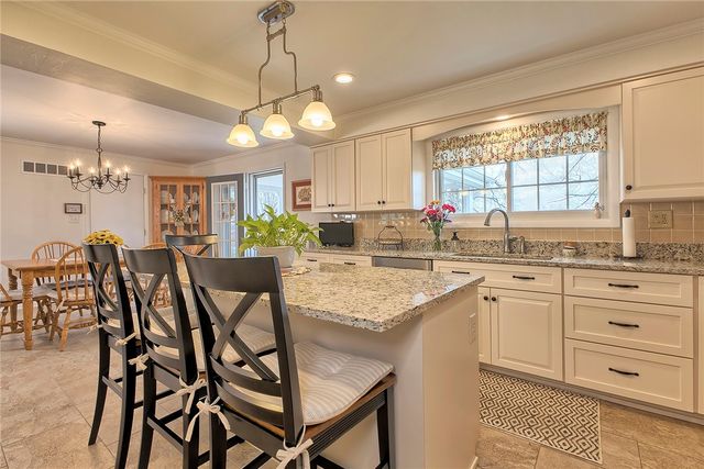 469 Hillcrest Drive, Unity Twp, PA 15650