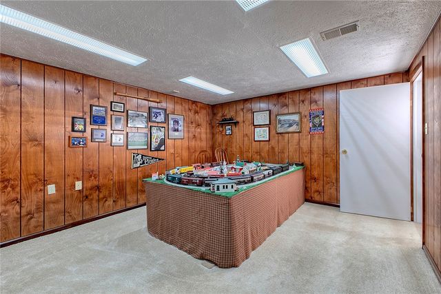 469 Hillcrest Drive, Unity Twp, PA 15650