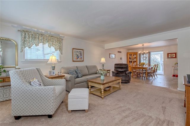 469 Hillcrest Drive, Unity Twp, PA 15650