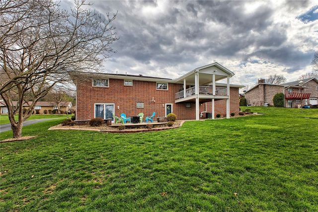 469 Hillcrest Drive, Unity Twp, PA 15650