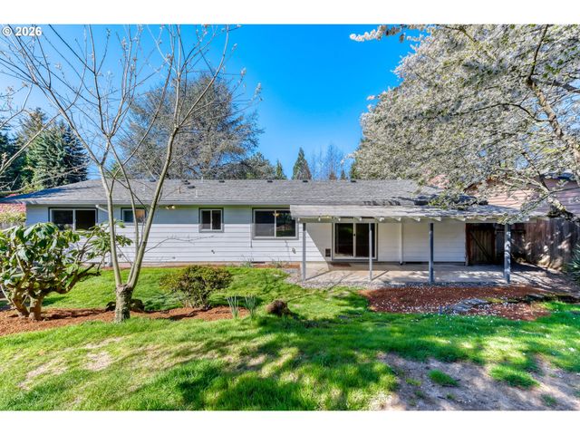 1120 Se Spruce Ct, Gresham, OR 97080