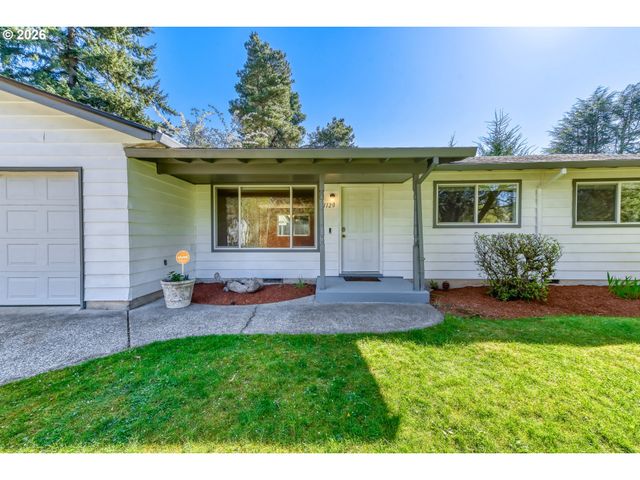 1120 Se Spruce Ct, Gresham, OR 97080