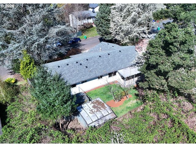 1120 Se Spruce Ct, Gresham, OR 97080