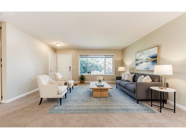 1120 Se Spruce Ct, Gresham, OR 97080