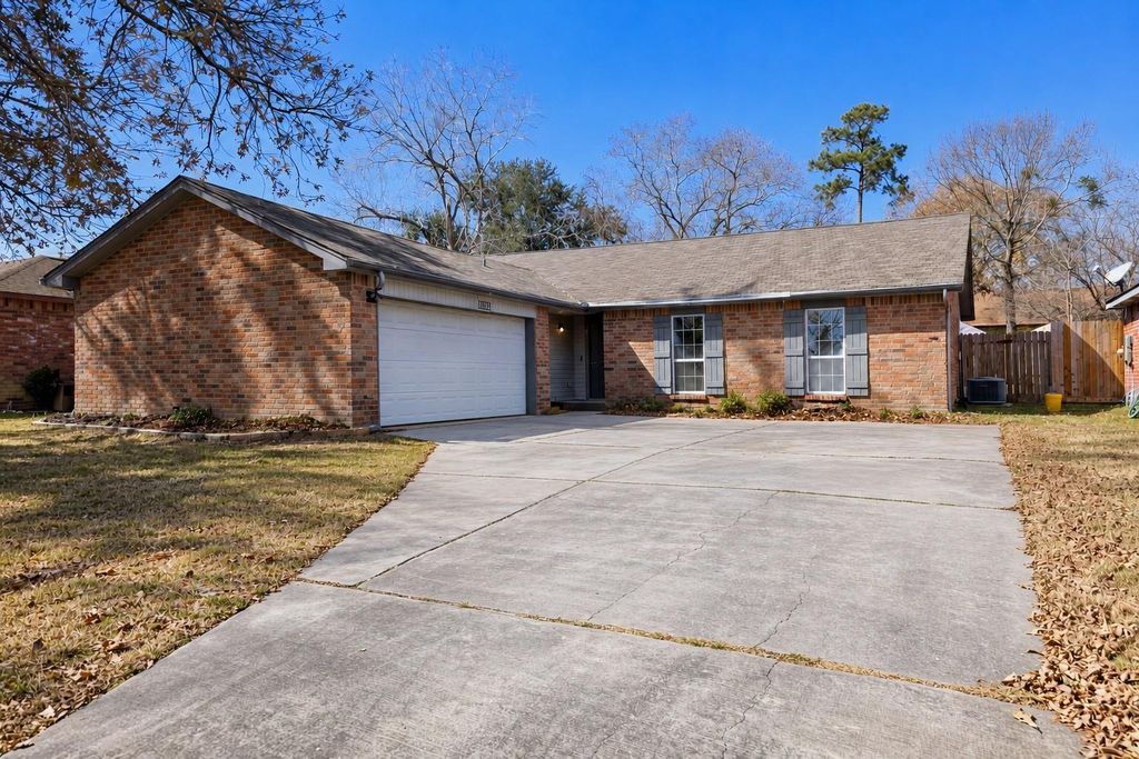 14855 Easingwold Drive, Houston, TX 77015