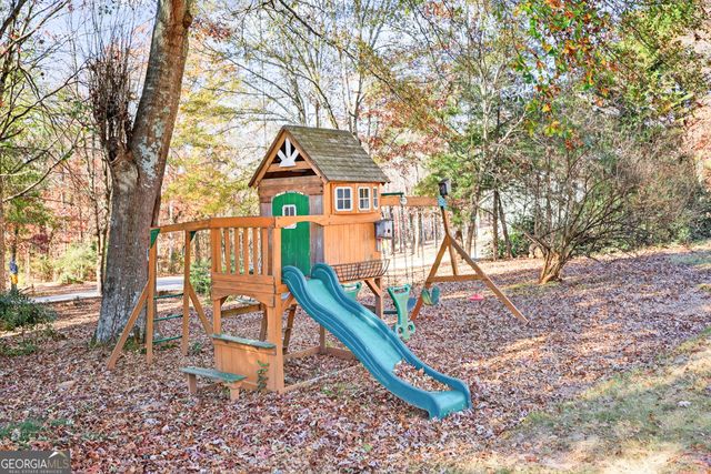 301 Oak Ridge Drive, Maysville, GA 30558