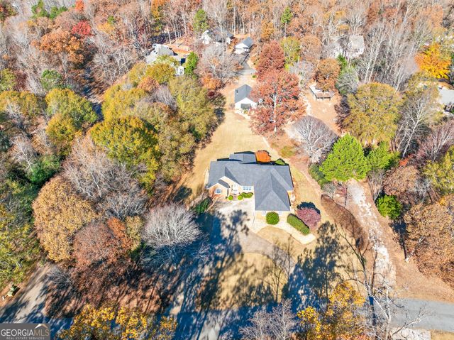 301 Oak Ridge Drive, Maysville, GA 30558