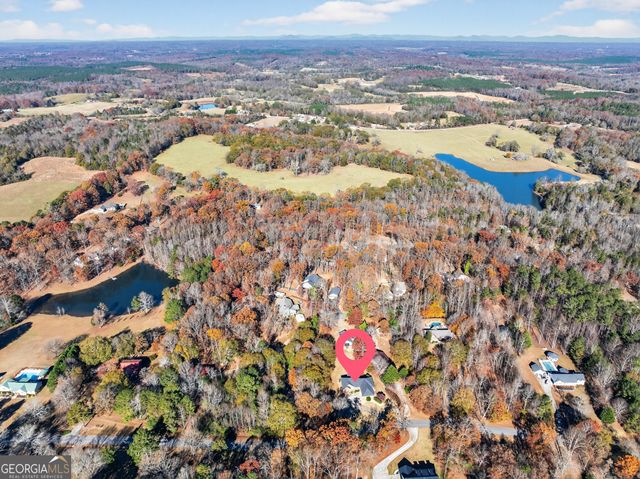 301 Oak Ridge Drive, Maysville, GA 30558