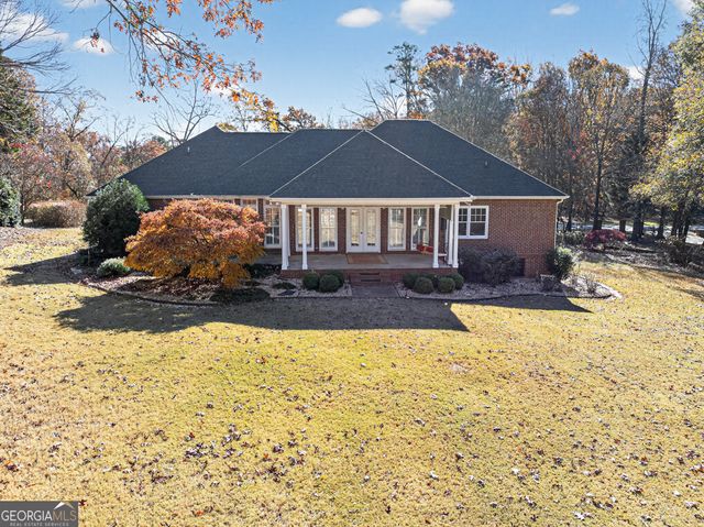 301 Oak Ridge Drive, Maysville, GA 30558