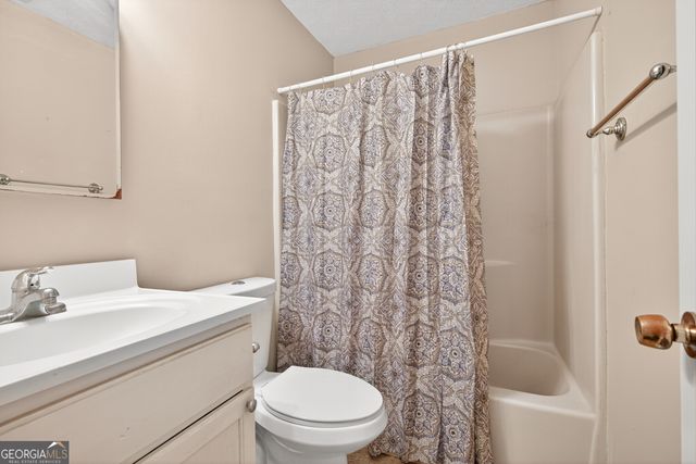 301 Oak Ridge Drive, Maysville, GA 30558