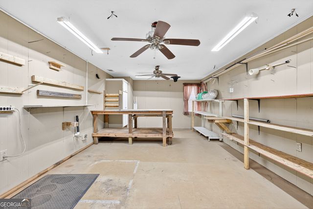 301 Oak Ridge Drive, Maysville, GA 30558