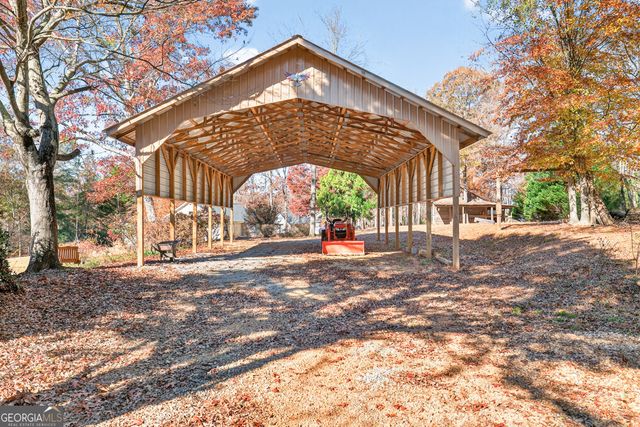 301 Oak Ridge Drive, Maysville, GA 30558