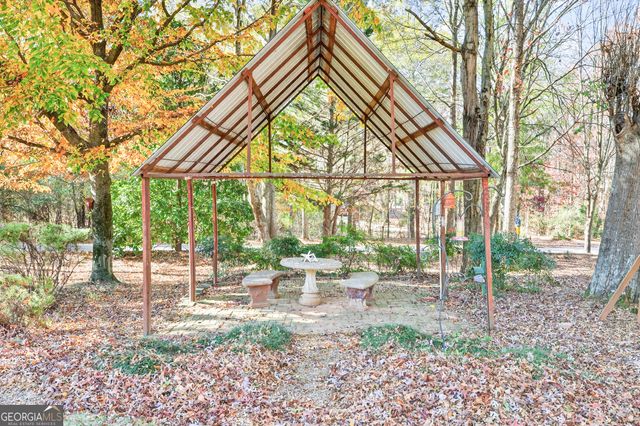 301 Oak Ridge Drive, Maysville, GA 30558