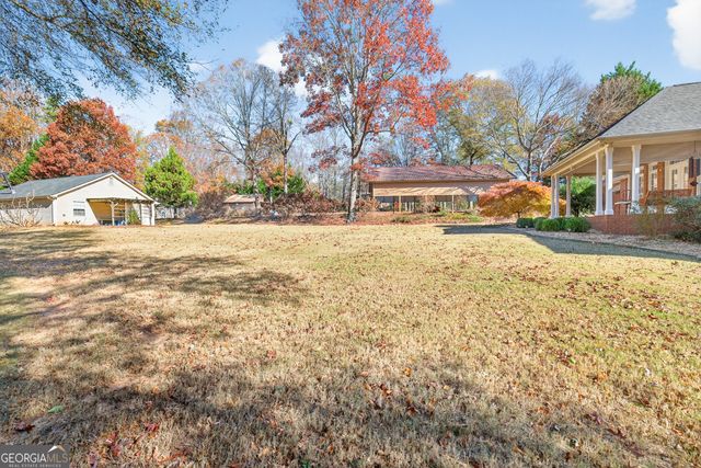 301 Oak Ridge Drive, Maysville, GA 30558