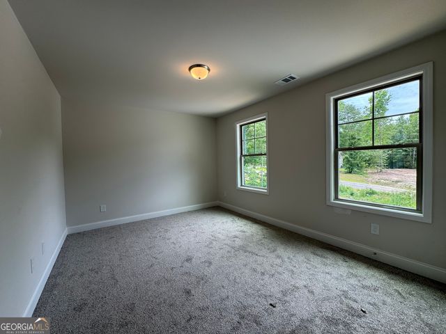 176 Country World Drive, Macon, GA 31211