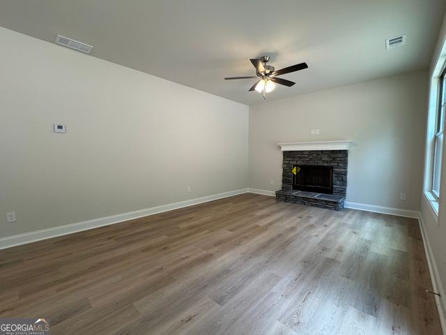 176 Country World Drive, Macon, GA 31211