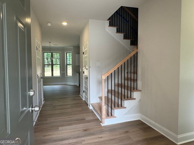 176 Country World Drive, Macon, GA 31211