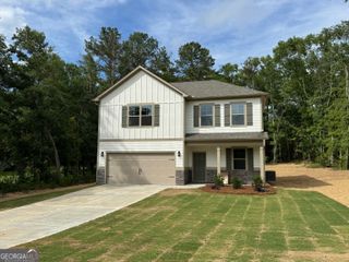 176 Country World Drive, Macon, GA 31211