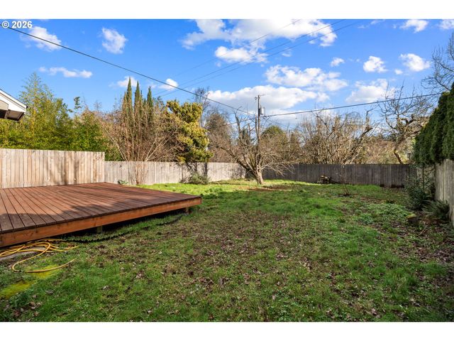 7116 N CURTIS Ave, Portland, OR 97217