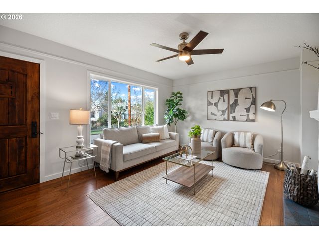 7116 N CURTIS Ave, Portland, OR 97217