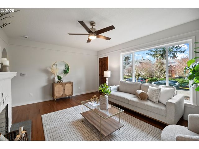 7116 N CURTIS Ave, Portland, OR 97217