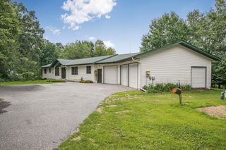 20640 Kiowa Street NW, Oak Grove, MN 55303