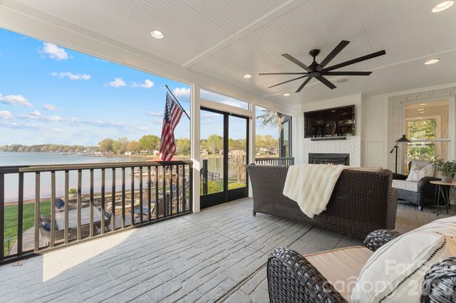 182 Malibu Road, Mooresville, NC 28117