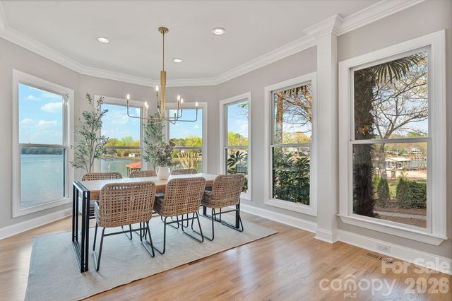 182 Malibu Road, Mooresville, NC 28117