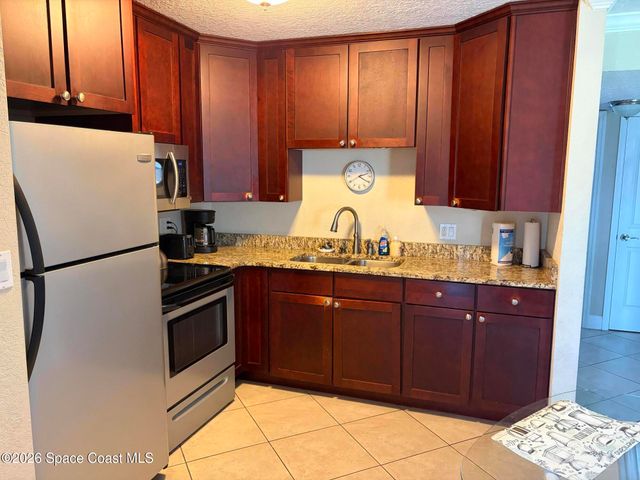 3150 N Atlantic Avenue 9-220, Cocoa Beach, FL 32931