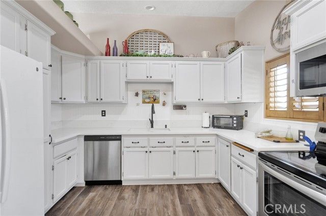 6297 Coleridge, Oak Hills, CA 92344