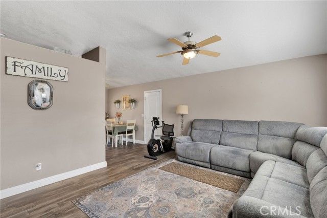 6297 Coleridge, Oak Hills, CA 92344