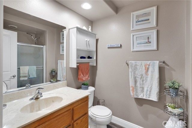 6297 Coleridge, Oak Hills, CA 92344