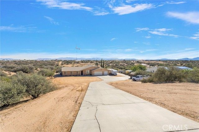 6297 Coleridge, Oak Hills, CA 92344