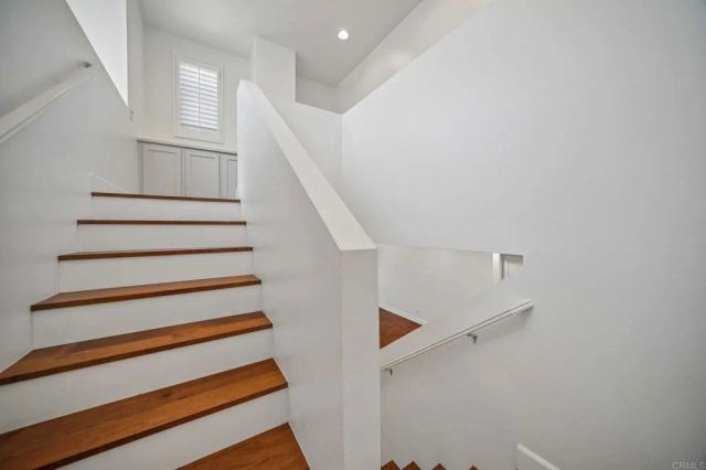 2487 Ascending Oaks Lane 1, Simi Valley, CA 93063