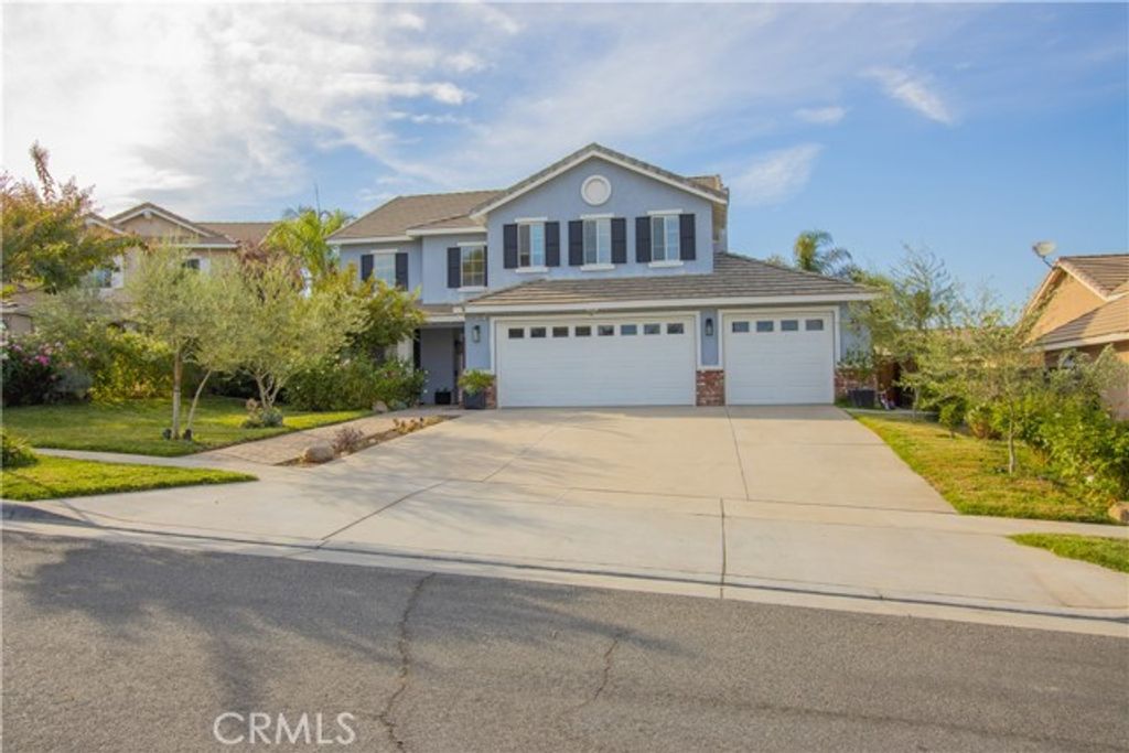 3682 Grovedale Street, Corona, CA 92881