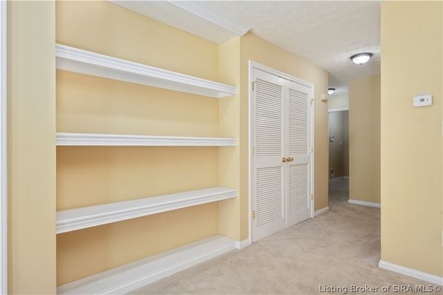 6616 Woods Mill Drive, Louisville, KY 40272