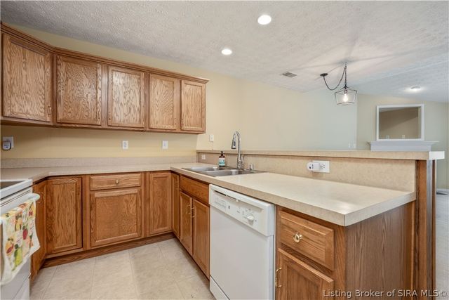 6616 Woods Mill Drive, Louisville, KY 40272