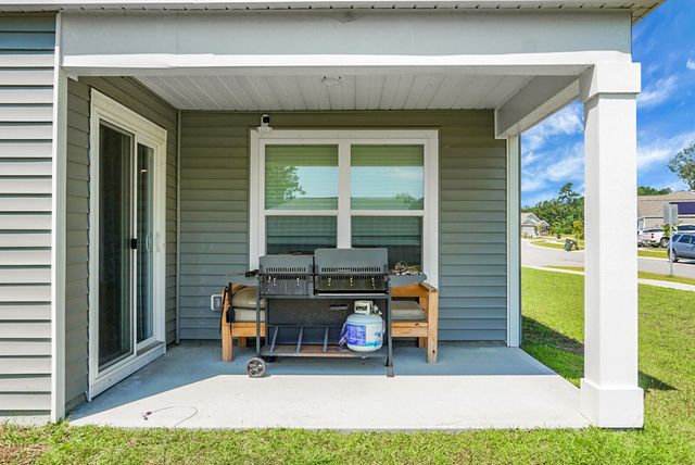 500 Shady Maple Street, Moncks Corner, SC 29461